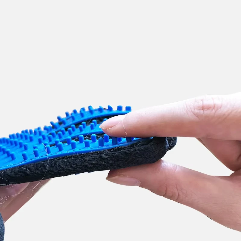 ถุงมือสัตว์เลี้ยง Cat Grooming - Rubber Glove Cleaning บทวิจารณ์และราคา