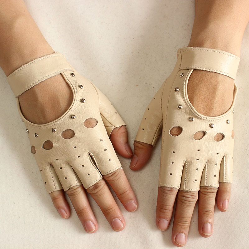 ถุงมือหนังแบบครึ่งนิ้วสำหรับผู - Leather Driving Glove บทวิจารณ์และราคา