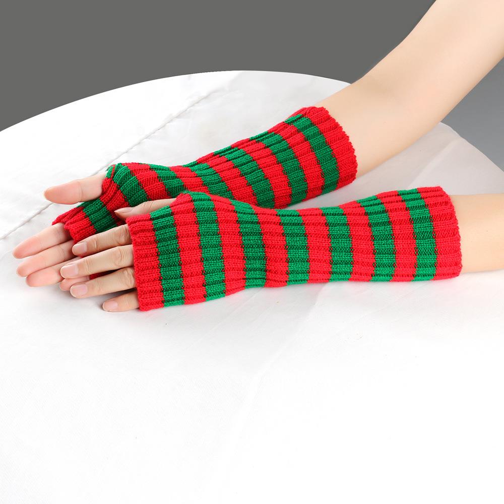 ถุงมือไหมพรมถักลายทางสไตล์โกธิ - Fingerless Glove Knit บทวิจารณ์และราคา